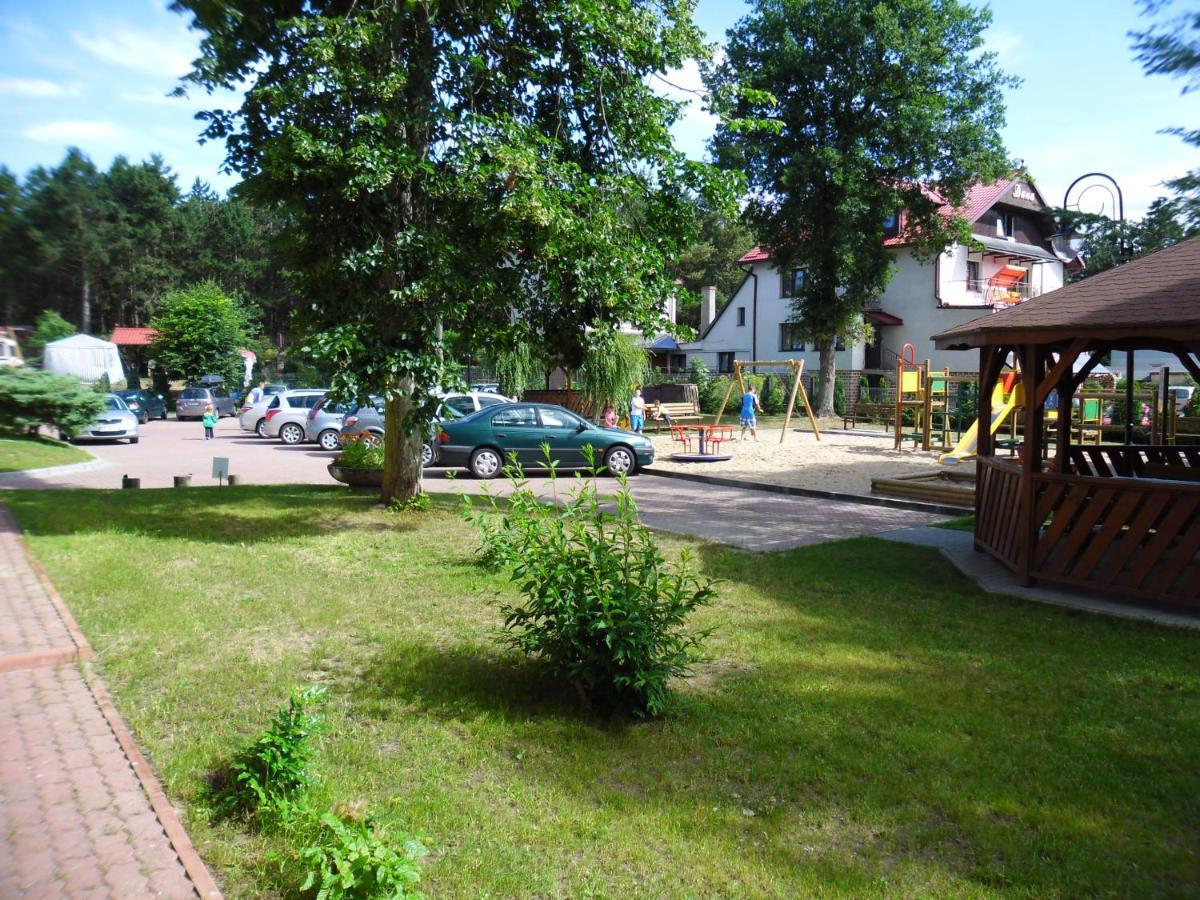 Lesny Dwor Aparthotel Mielno  Exterior photo