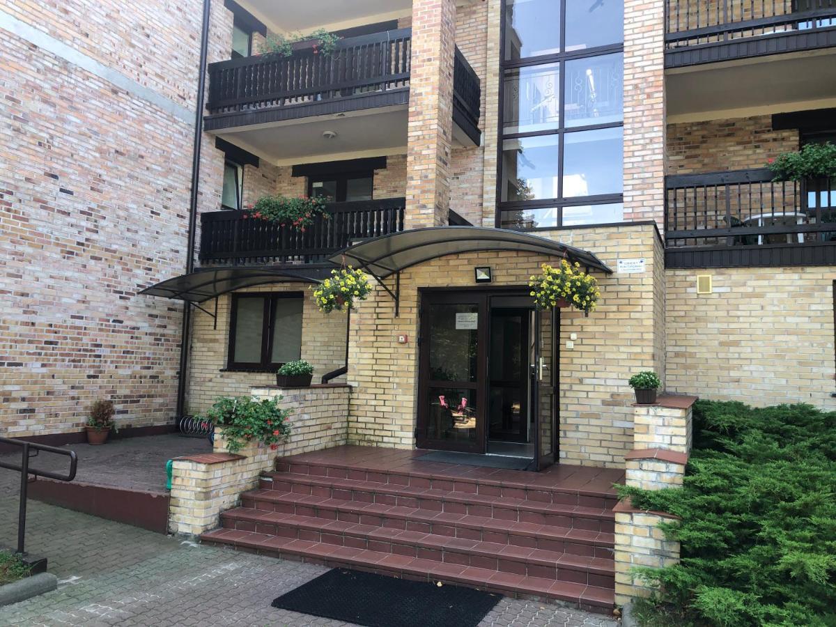 Lesny Dwor Aparthotel Mielno  Exterior photo